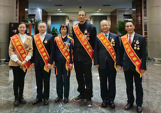 祝賀！這6位邵陽(yáng)人在北京人民大會(huì)堂接受表彰！